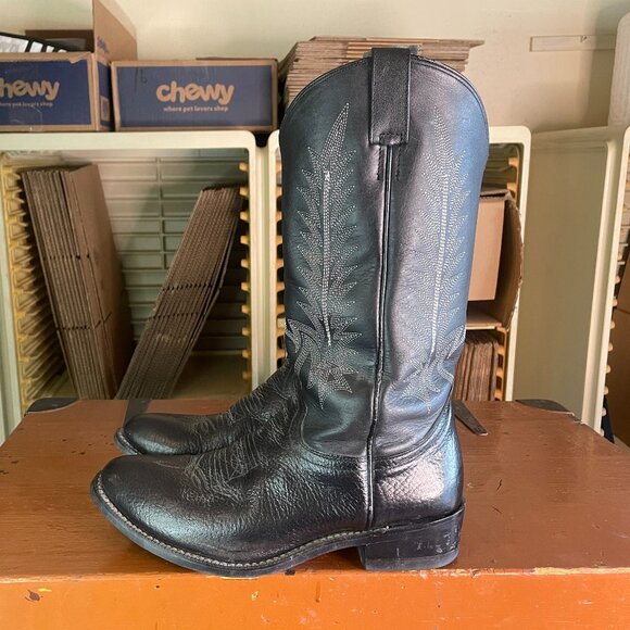 COWTOWN Men's Size 10.5 EE Black Bullhide Leather Rodeo Cowboy Boots W-906 - Picture 2 of 10